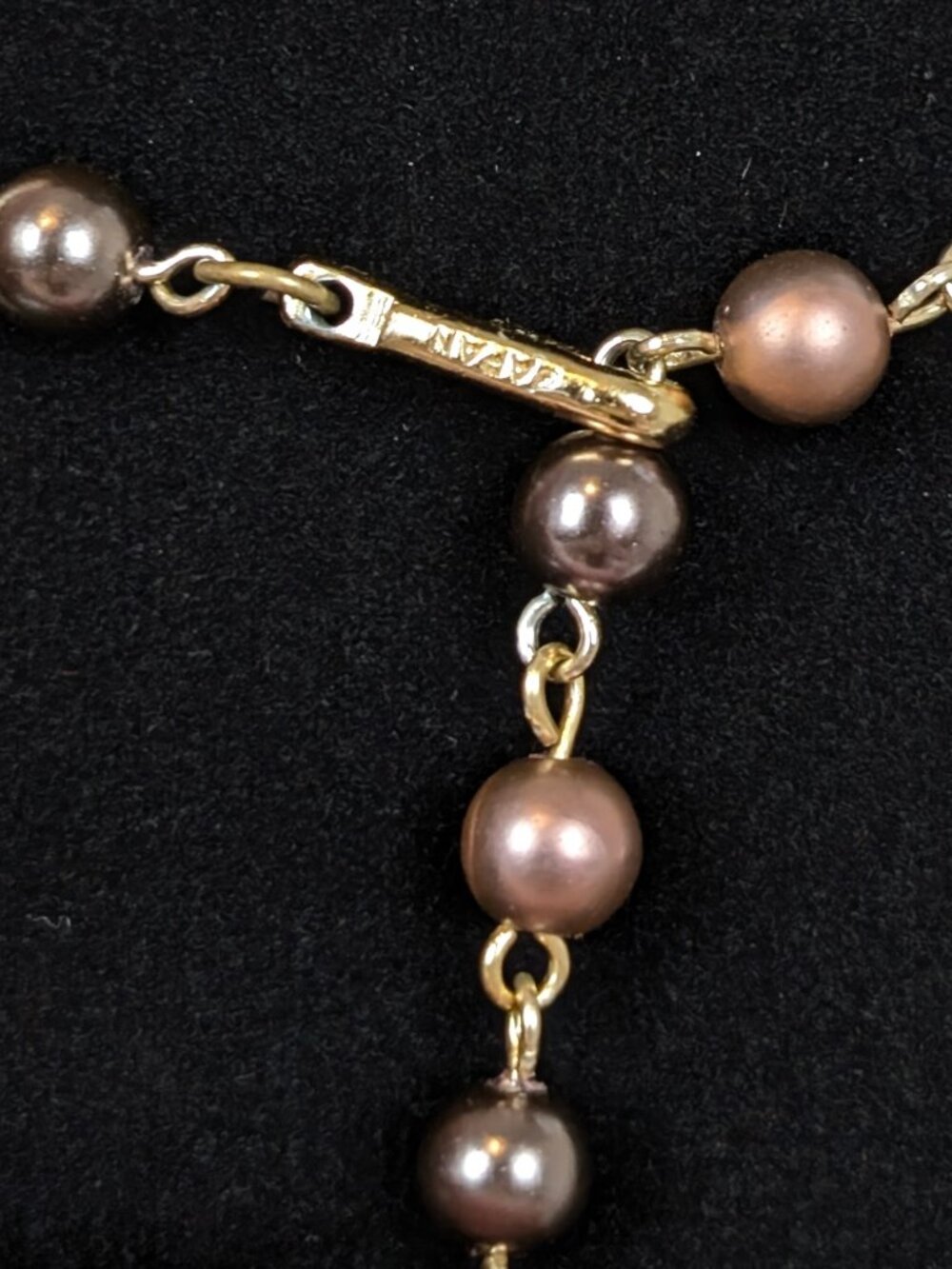 Vintage 4-Strand Brown Faux Pearl & Crystal Statement Necklace - Picture 4 of 5